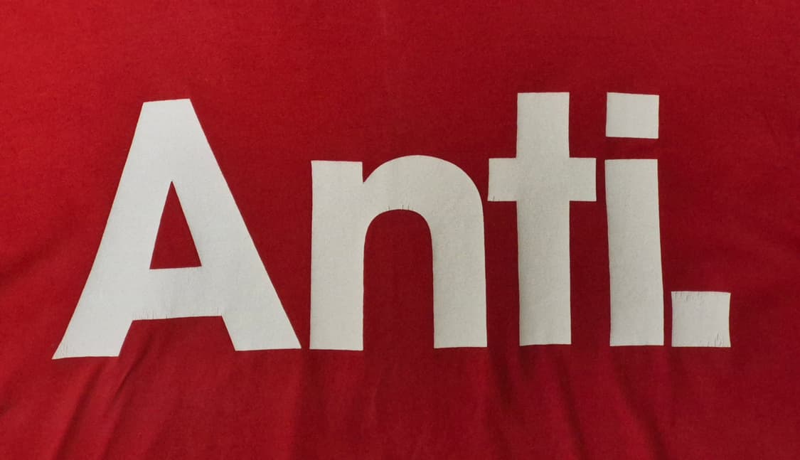 00s 2K by Gingham Artist Graphic T-Shirt 상품이미지2