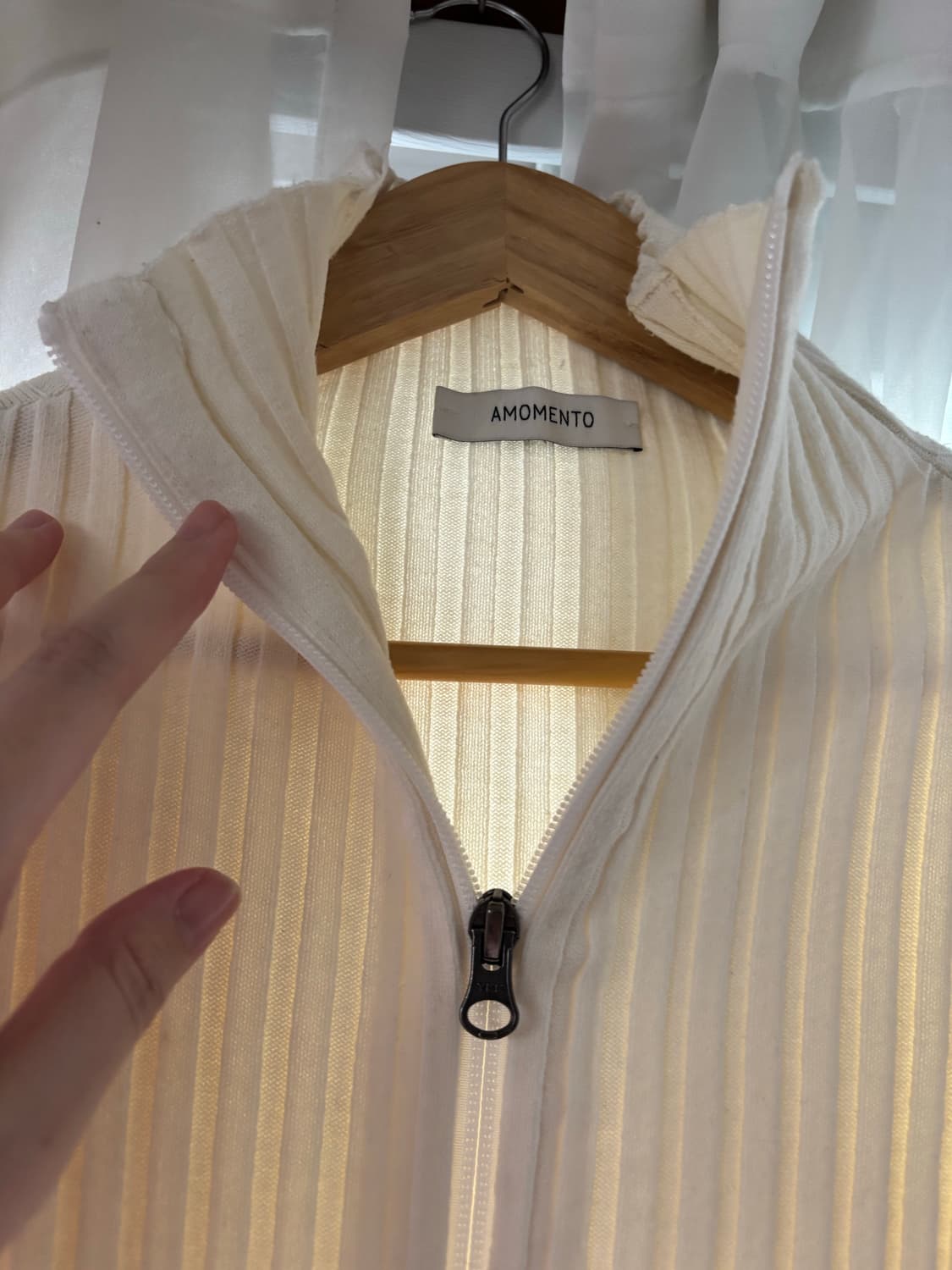 아모멘토 골지 투웨이 가디건 수사샤착용 상품이미지6