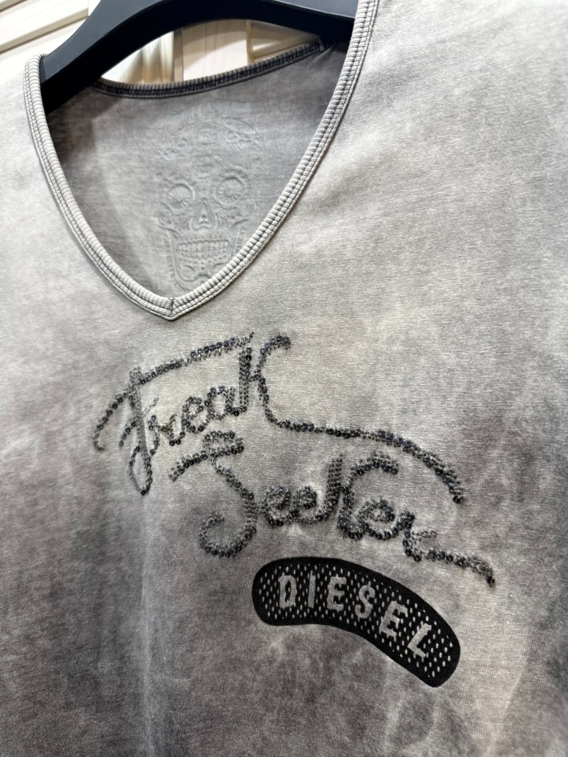 Diesel 디젤 비즈 스컬 티셔츠 상품이미지3