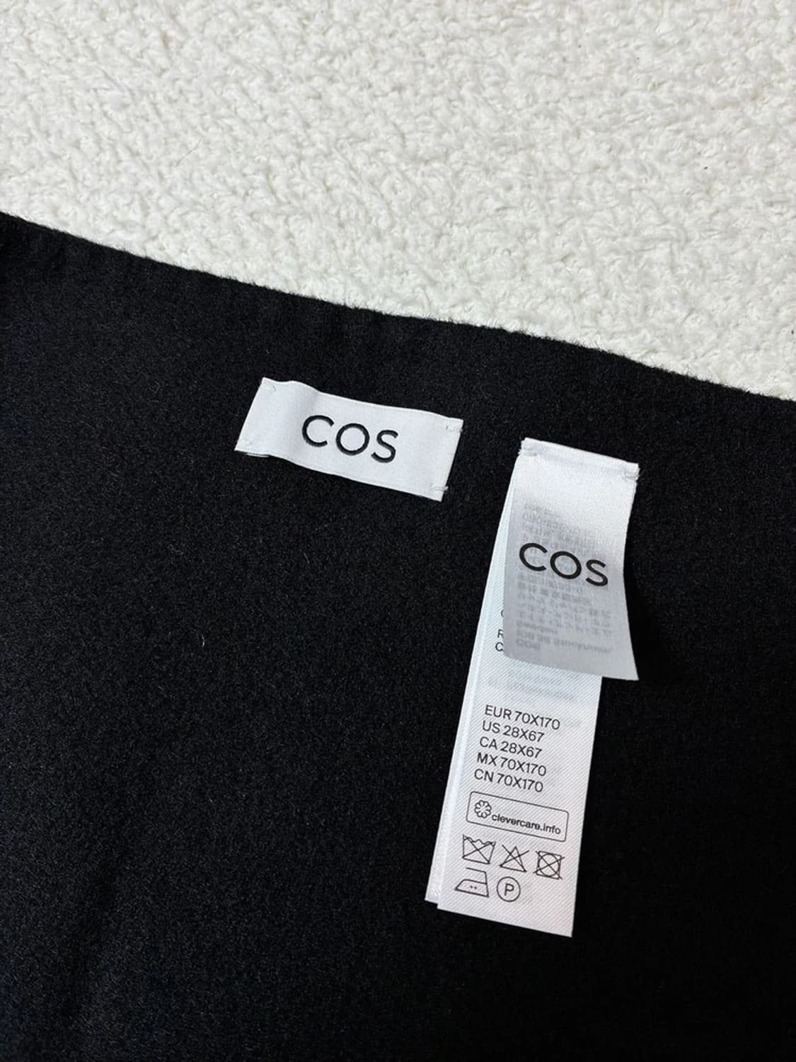 코스 COS 프린지 메리노 울 트라이앵글 스카프 PN7004 상품이미지6