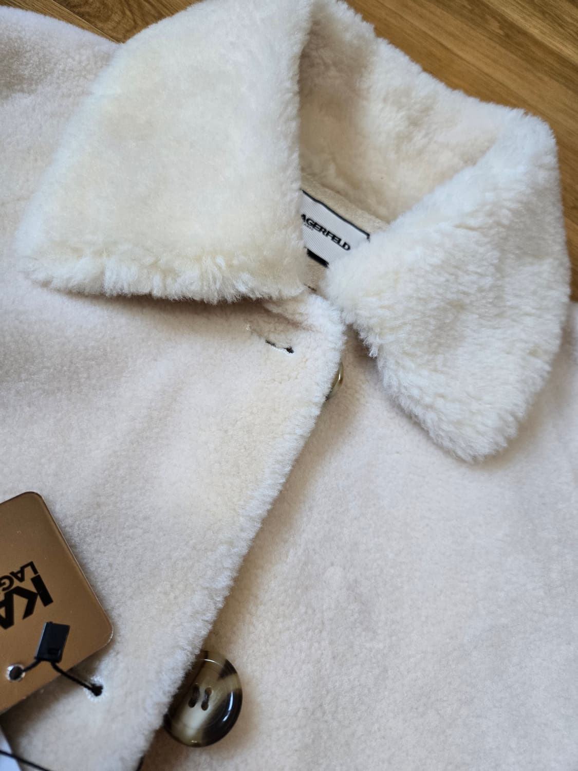 칼라거펠트 양모100%무스탕 코트(66사이즈) 상품이미지2