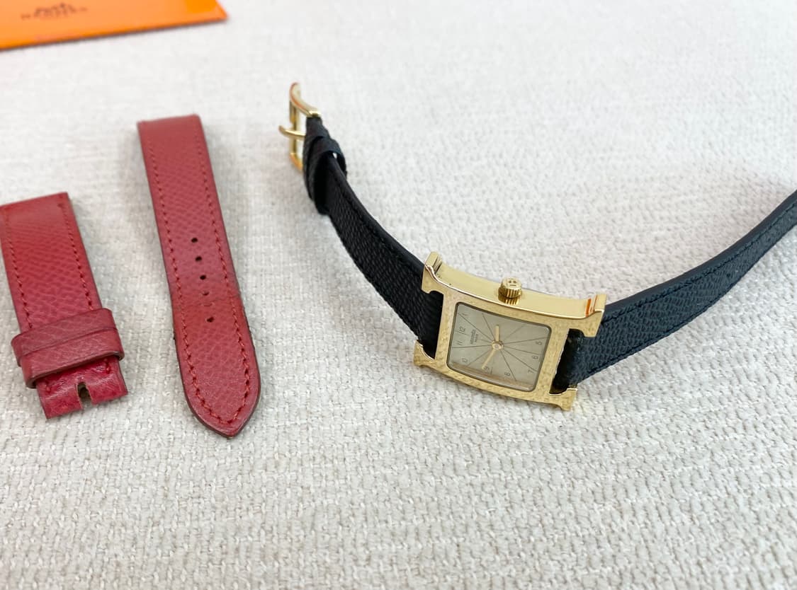 에르메스 H아워 1.201 금장 여성용 쿼츠 PM 사이즈 상품이미지7