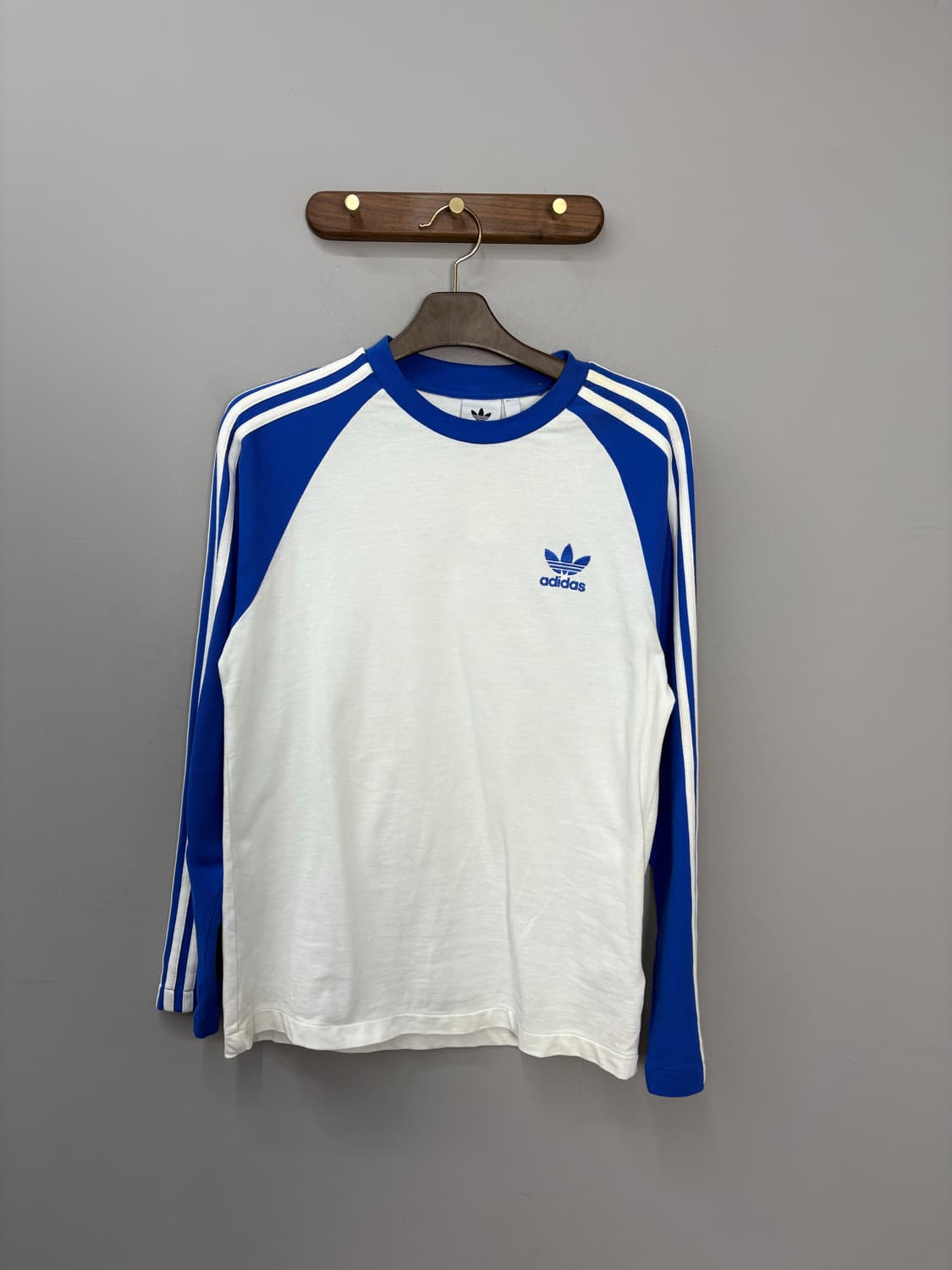 아디다스 스트라이프 나그랑 롱 슬리브 A2981 상품이미지2