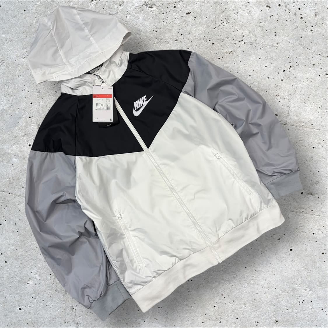 [L] 나이키 윈드러너 키즈 바람막이 블랙/화이트/그레이 후드 C255 상품이미지1