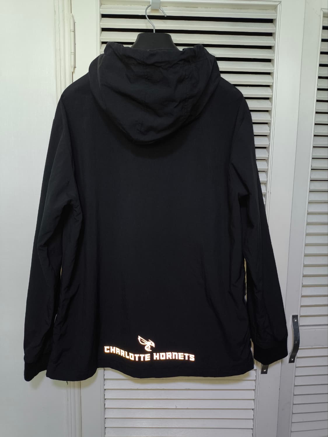 XL NBA 샬럿호네츠 리플렉티브 아노락 후드 상품이미지5