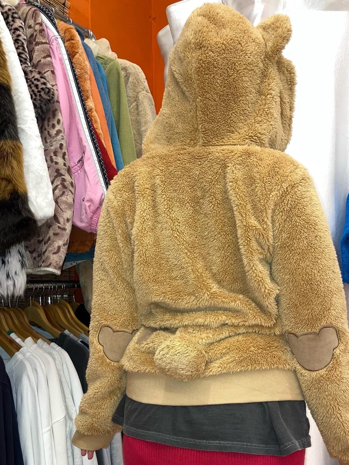 디즈니 더피 퍼 후드집업 상품이미지3