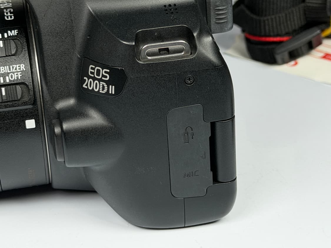 캐논 EOS 200D2 블랙 DSLR 카메라 상품이미지2