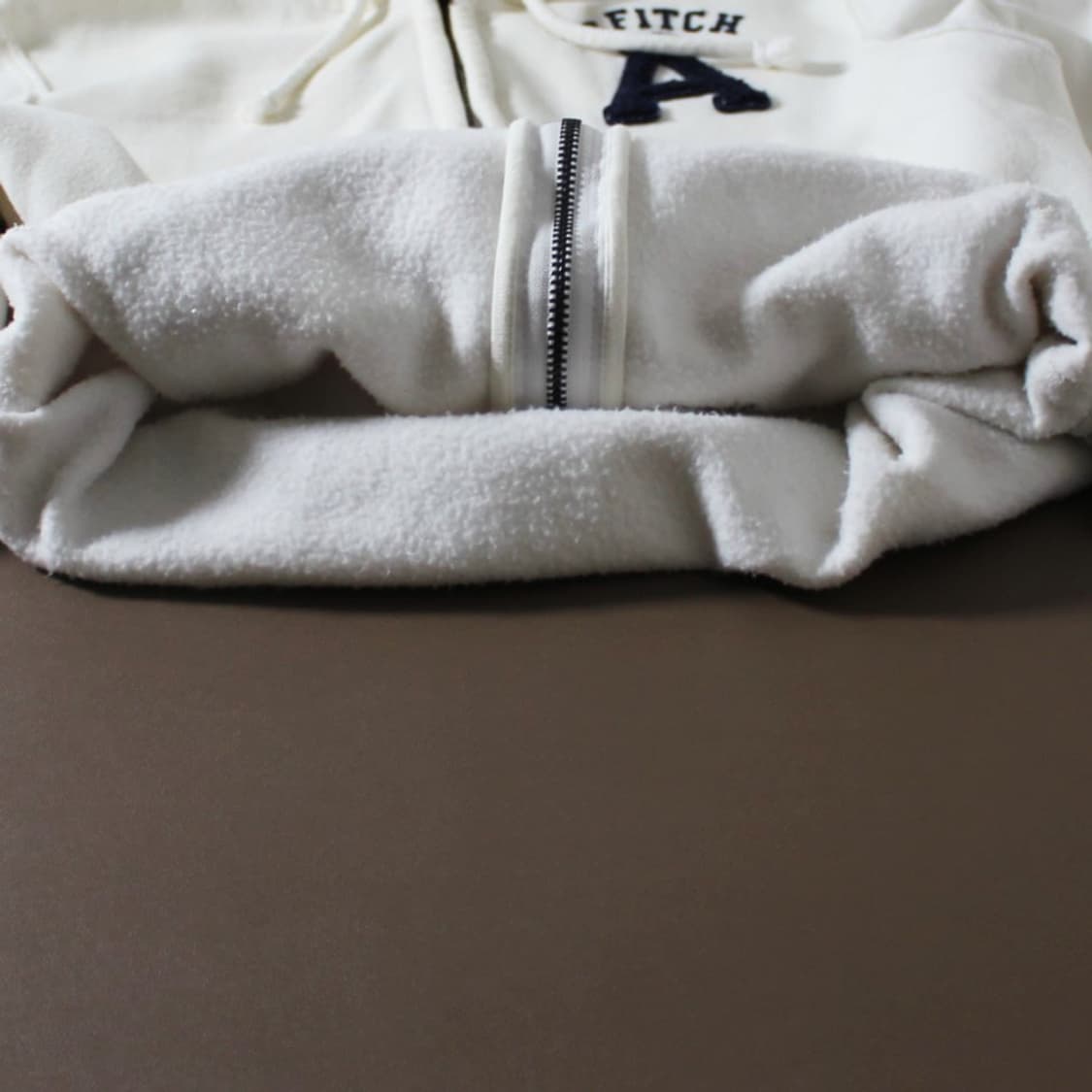Abercrombie 아베크롬비 기모 화이트 후드집업 상품이미지3