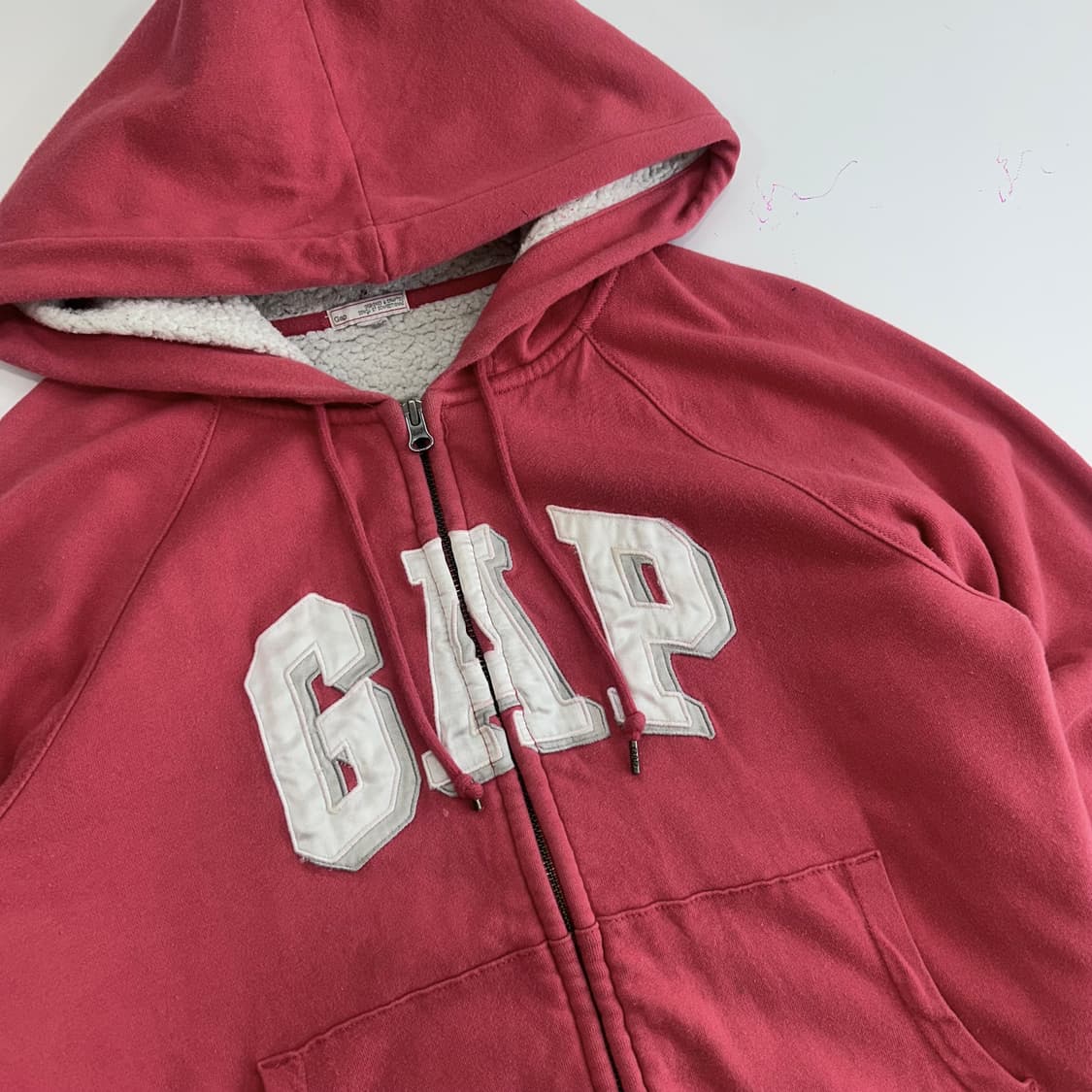 Gap 갭 화이트 로고 레드핑크 퍼 안감 후드집업 상품이미지4