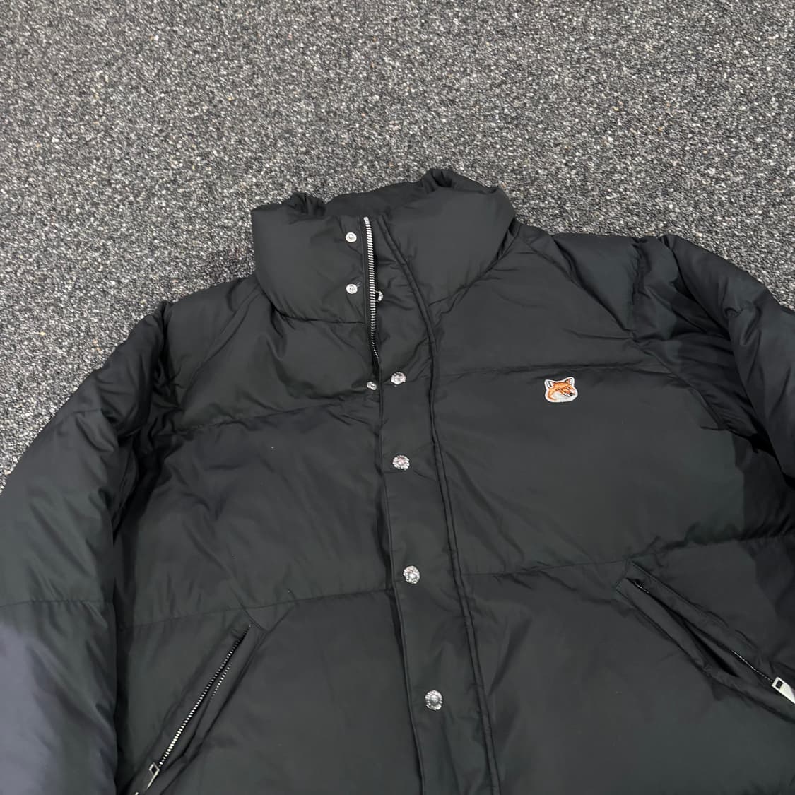 메종키츠네 폭스헤드 블랙 패딩 상품이미지2