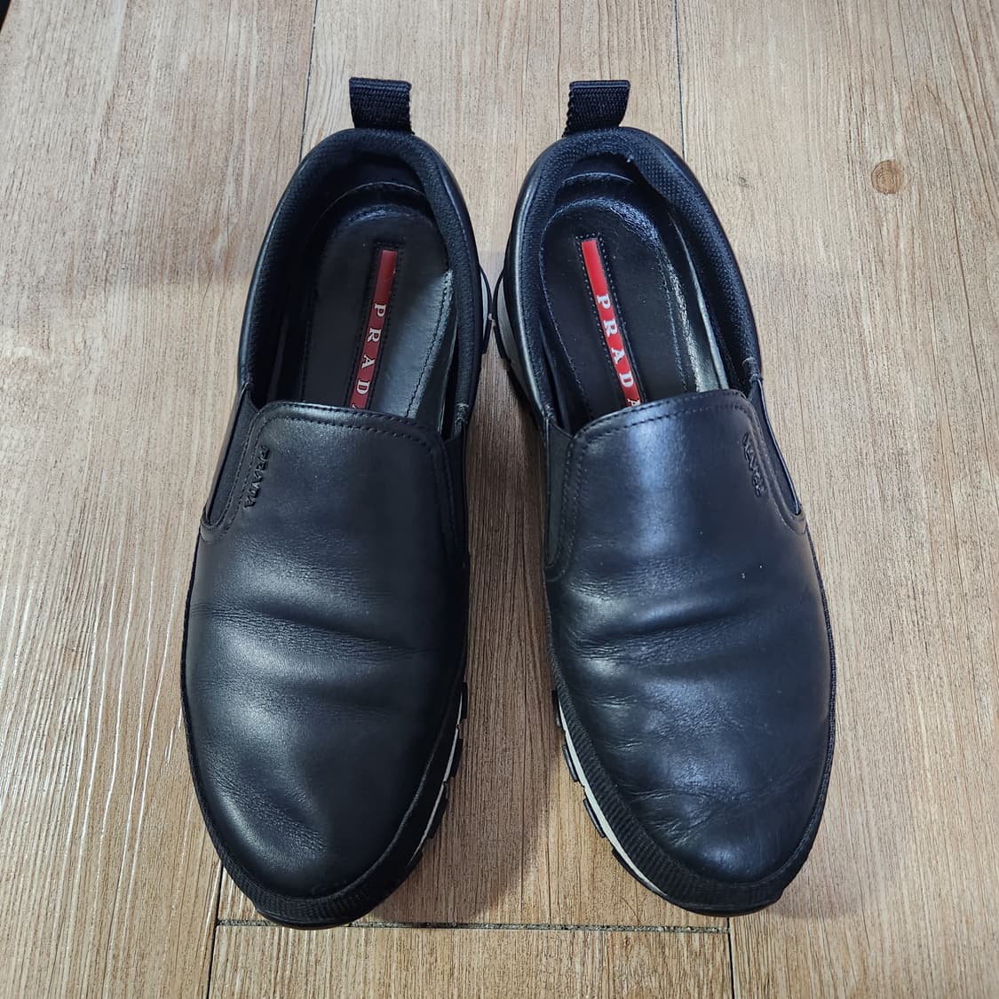 프라다 가죽 슬립온 265 상품이미지1