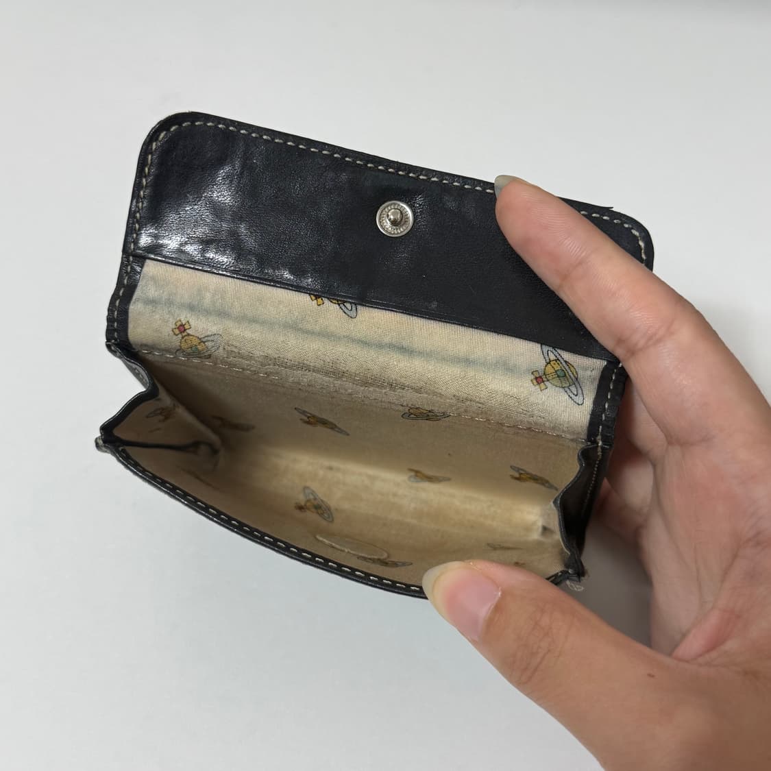 Vivianne Westwood 패턴 반지갑 상품이미지6