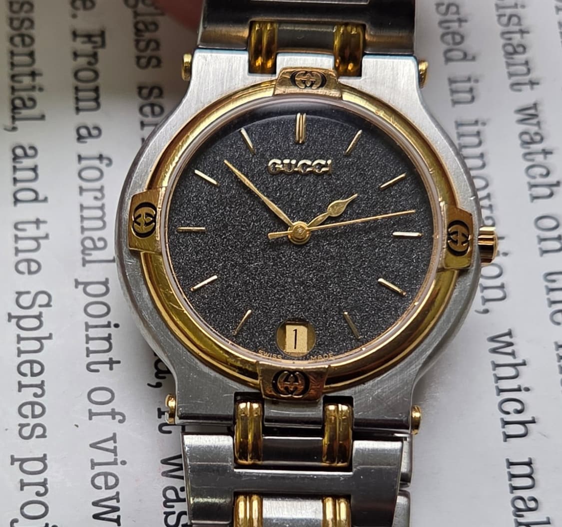 빈티지 구찌 클래식 9000M 스톤그레이 다이얼 콤비 쿼츠 남성용 브레이 상품이미지1