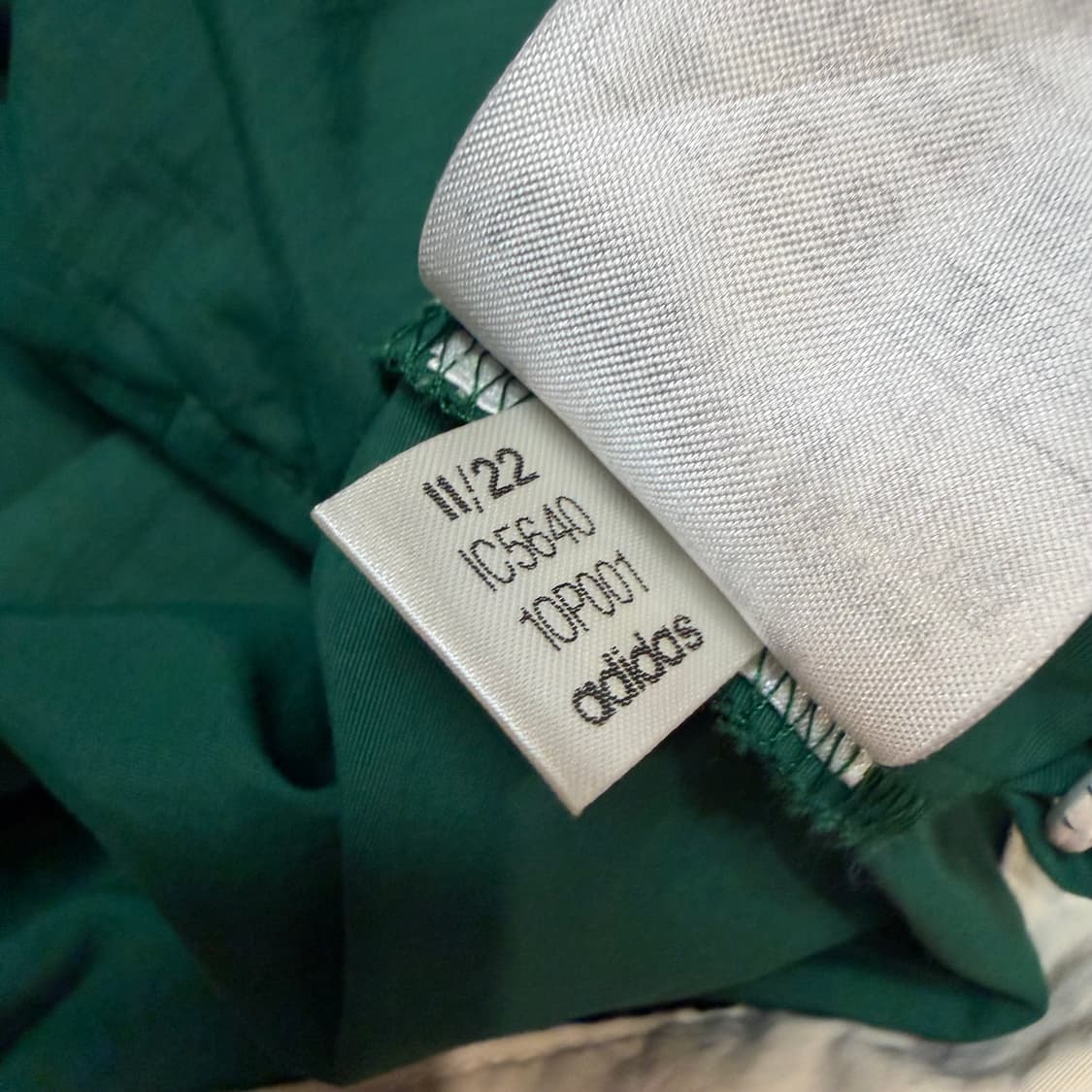 아디다스 어드벤처 윈드브레이커 후드 상품이미지5