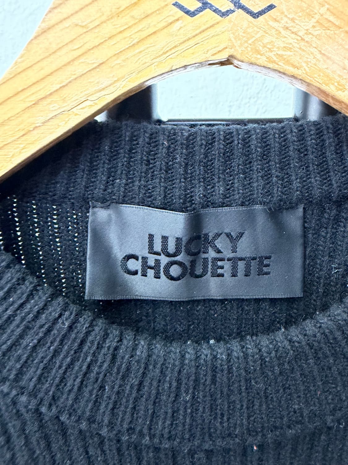 정품) 럭키슈에뜨 블랙 니트 스웨터 F 상품이미지6