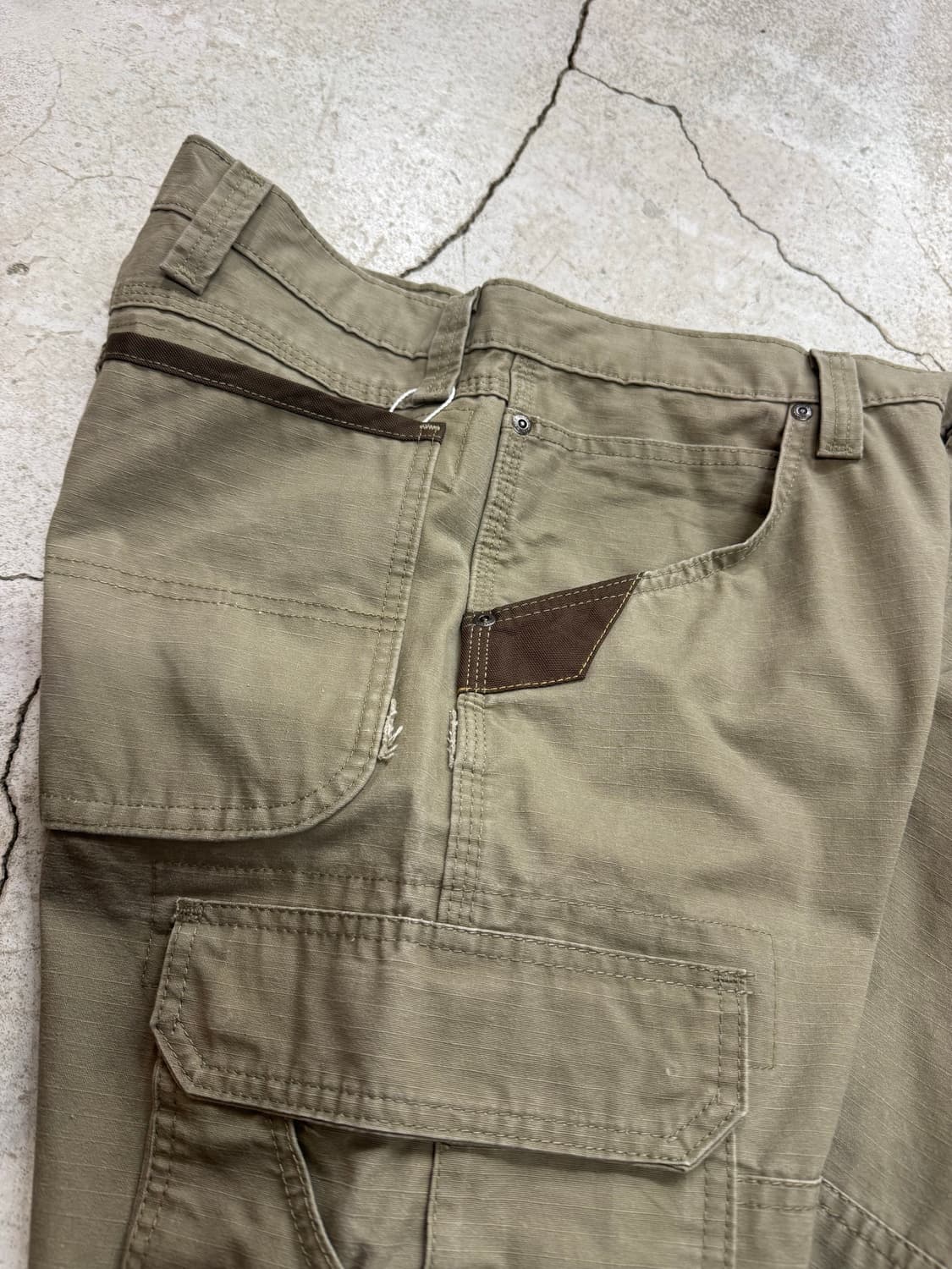 랭글러 립스탑 더블니 워크팬츠 상품이미지8