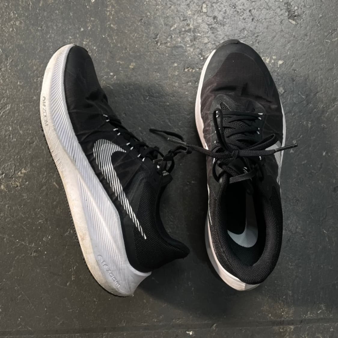 280 나이키 줌 원플로 8 런닝화 상품이미지1