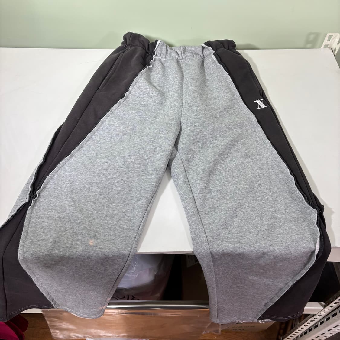 S 어반드레스 그레이 와이드 스웻팬츠 상품이미지2