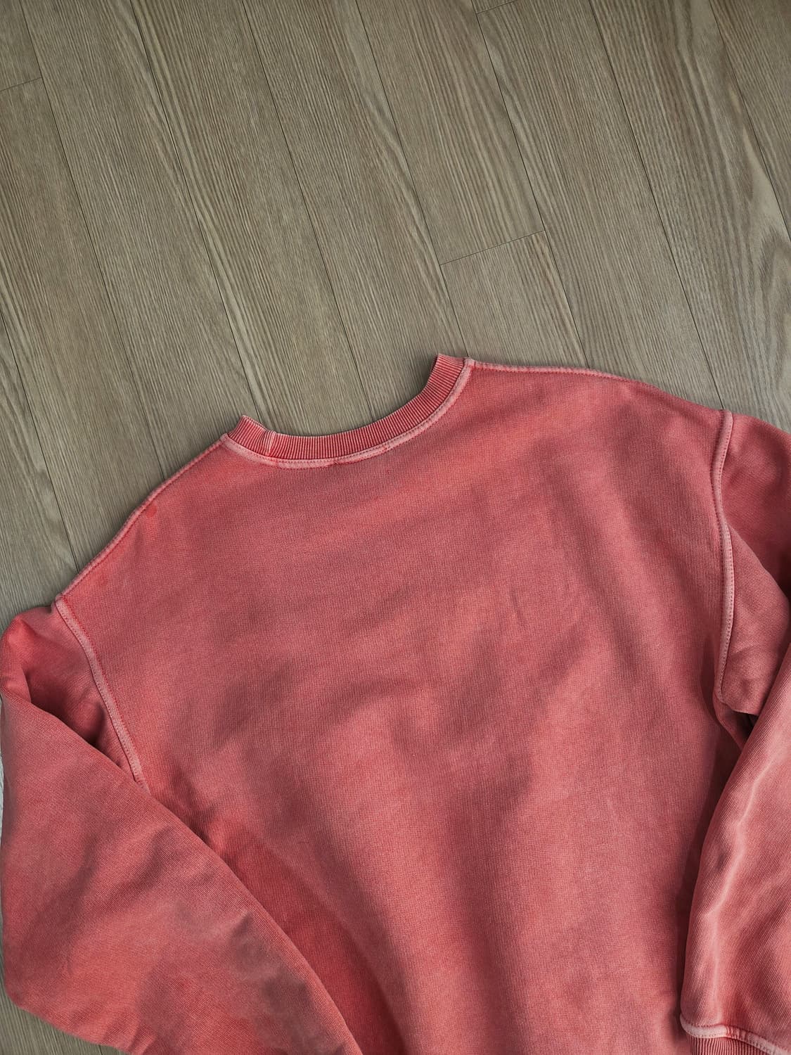 Genuine 피그먼트 다잉 맨투맨 상품이미지6