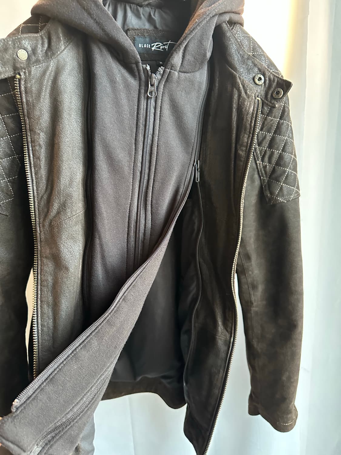Black rivet 레더 후드 바이커 자켓 상품이미지7