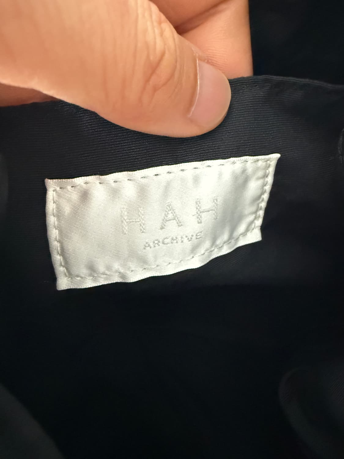 하아카이브(HAH ACHIVE) 버킷 슬링백 상품이미지8