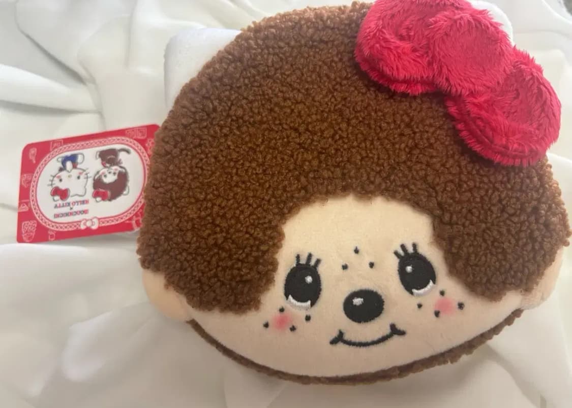 산리오 헬로키티 몬치치 콜라보 파우치  상품이미지1