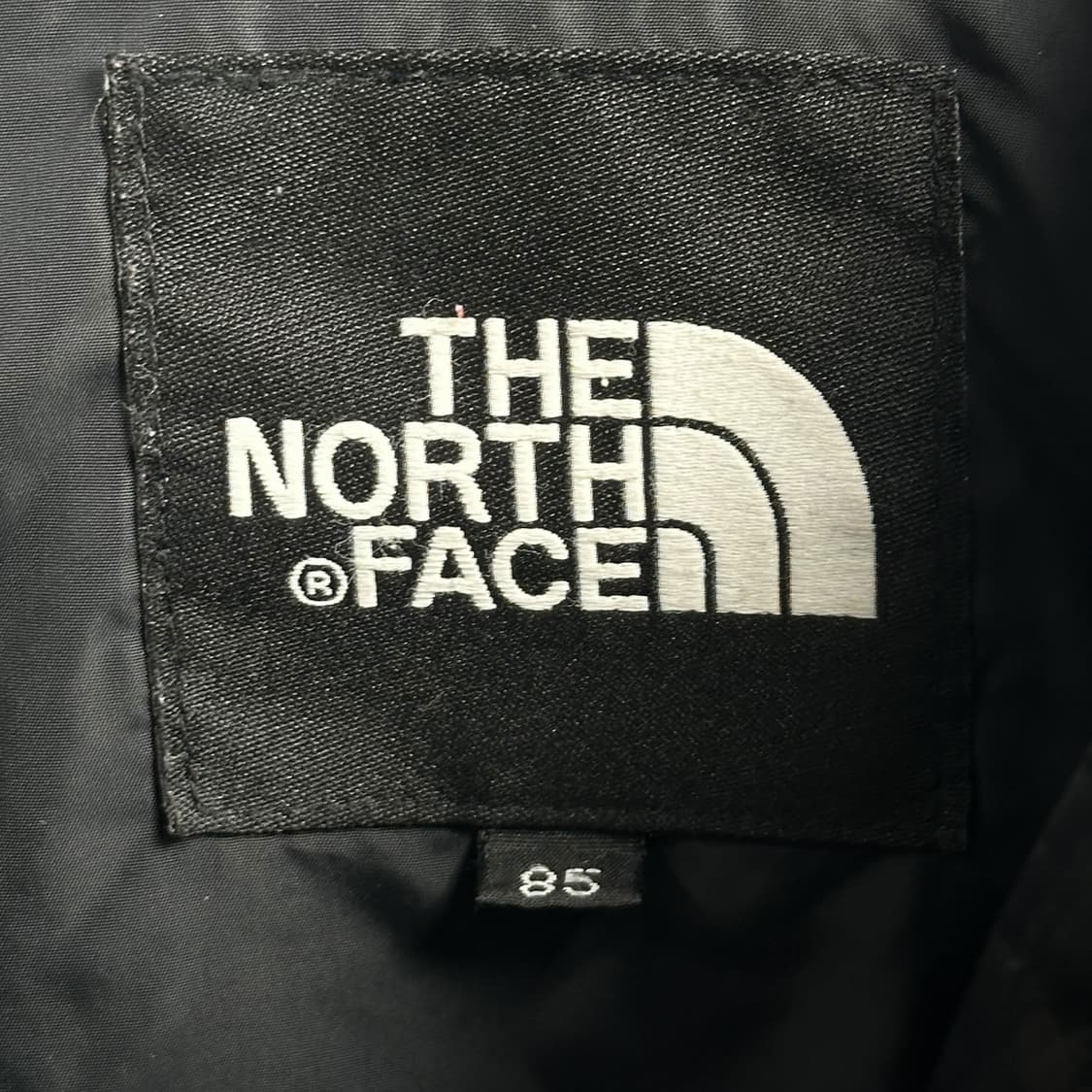 노스페이스 오리지널 눕시 700 푸퍼 다운 패딩 XS 상품이미지8