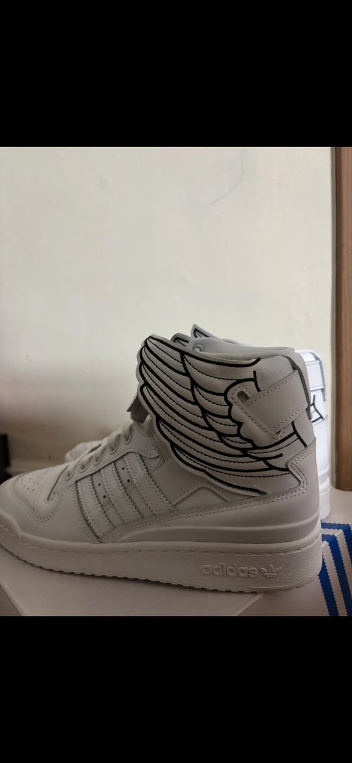 새싱품 아디다스 제레미스캇 포럼 하이 윙스 4.0 260 상품이미지5
