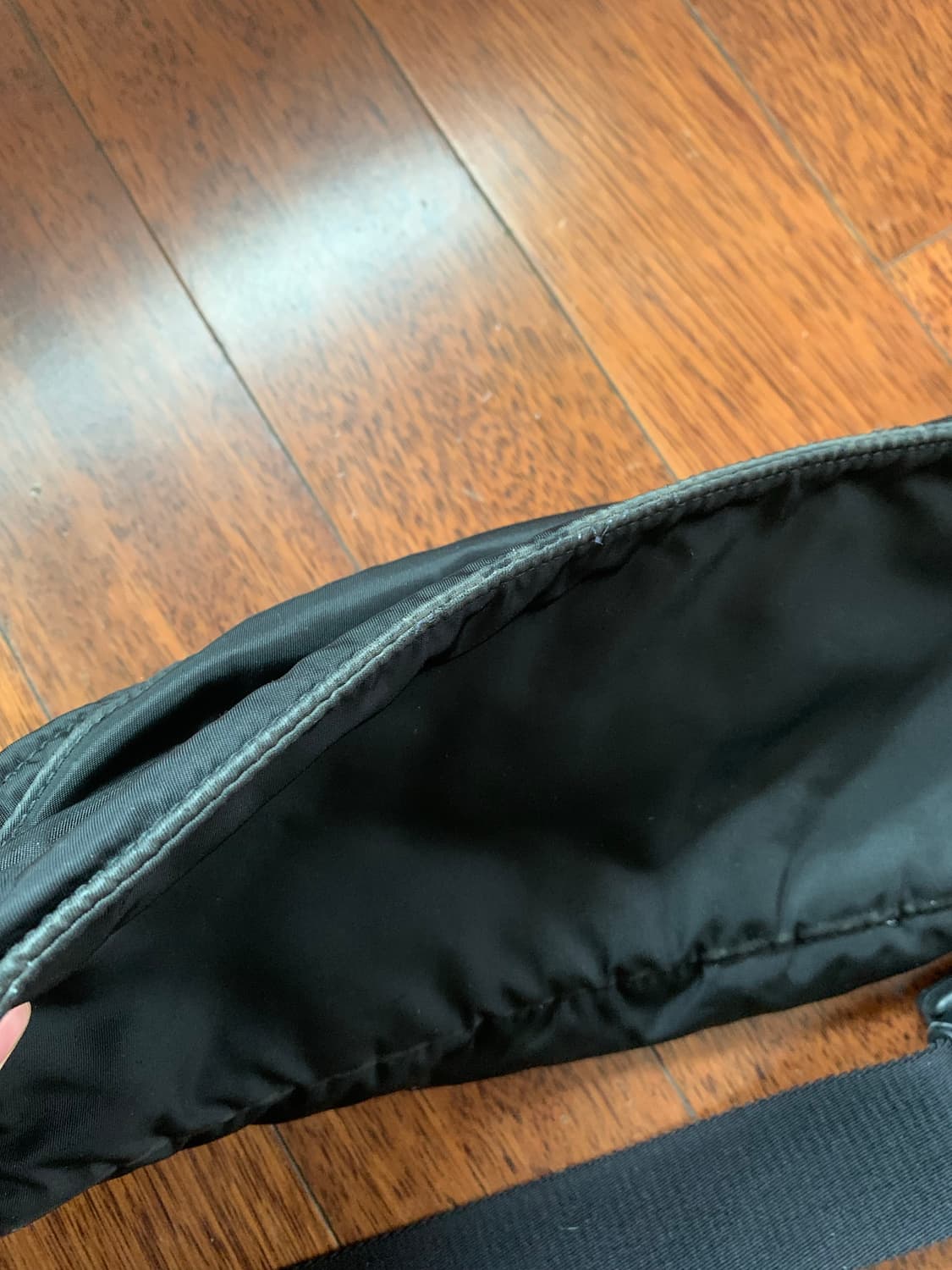 프라다 힙색 상품이미지6