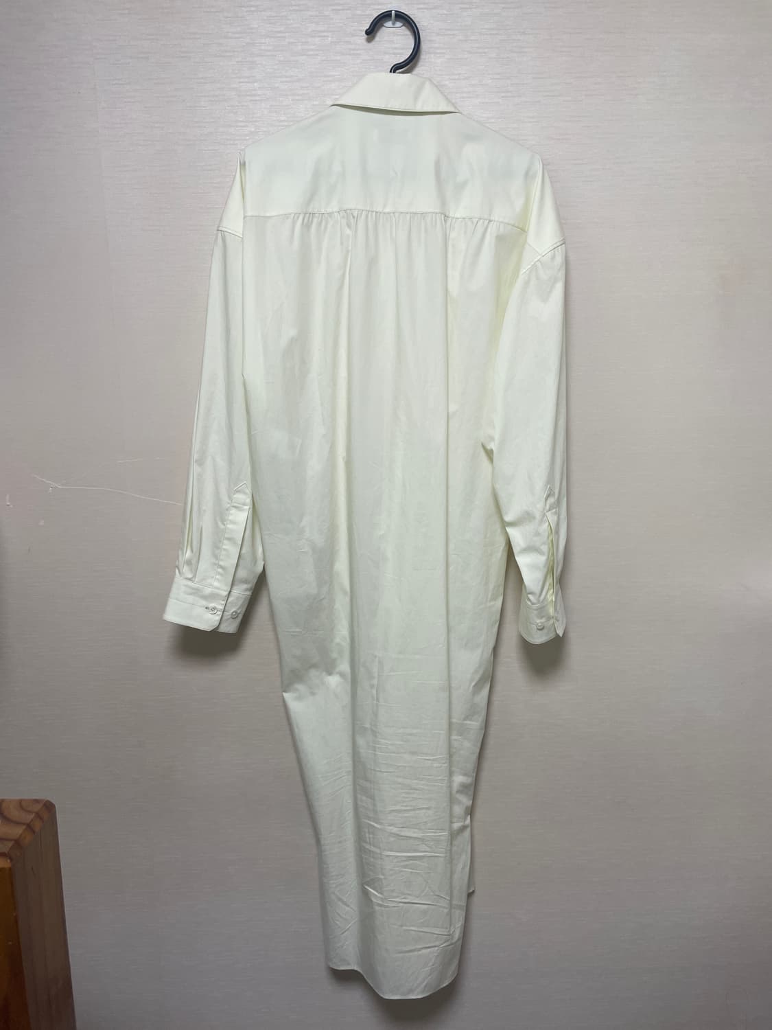 르메르 트위스트 랩 셔츠 원피스 상품이미지6