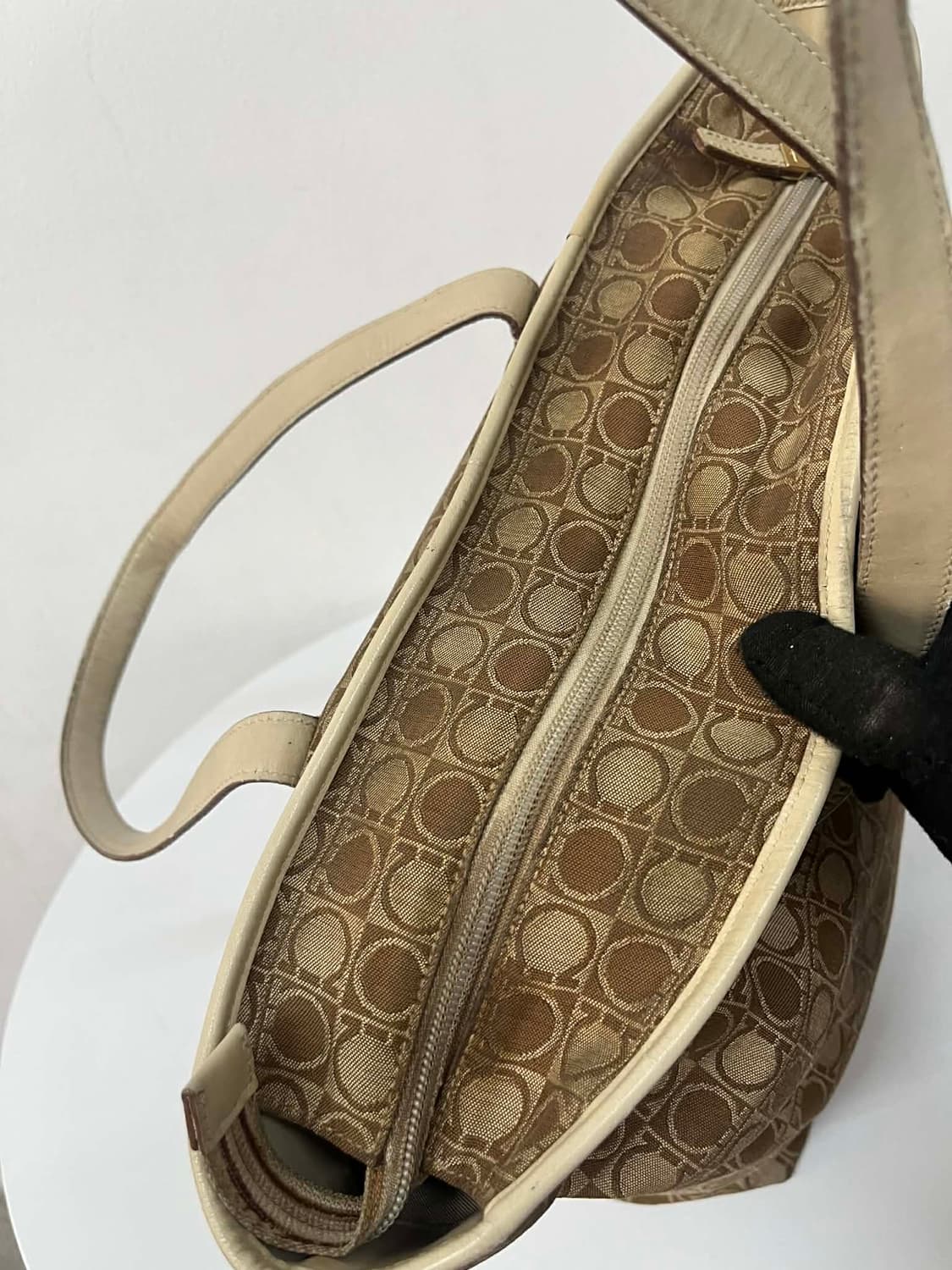 살바토레 페라가모 간치니 자가드 쇼퍼백 숄더 겸 토트 상품이미지8