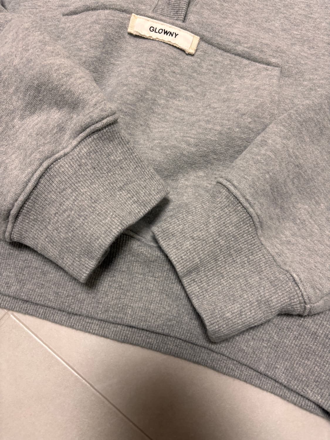 Glowny 글로니 ciao V cut hoodie gray v컷 후드 상품이미지5