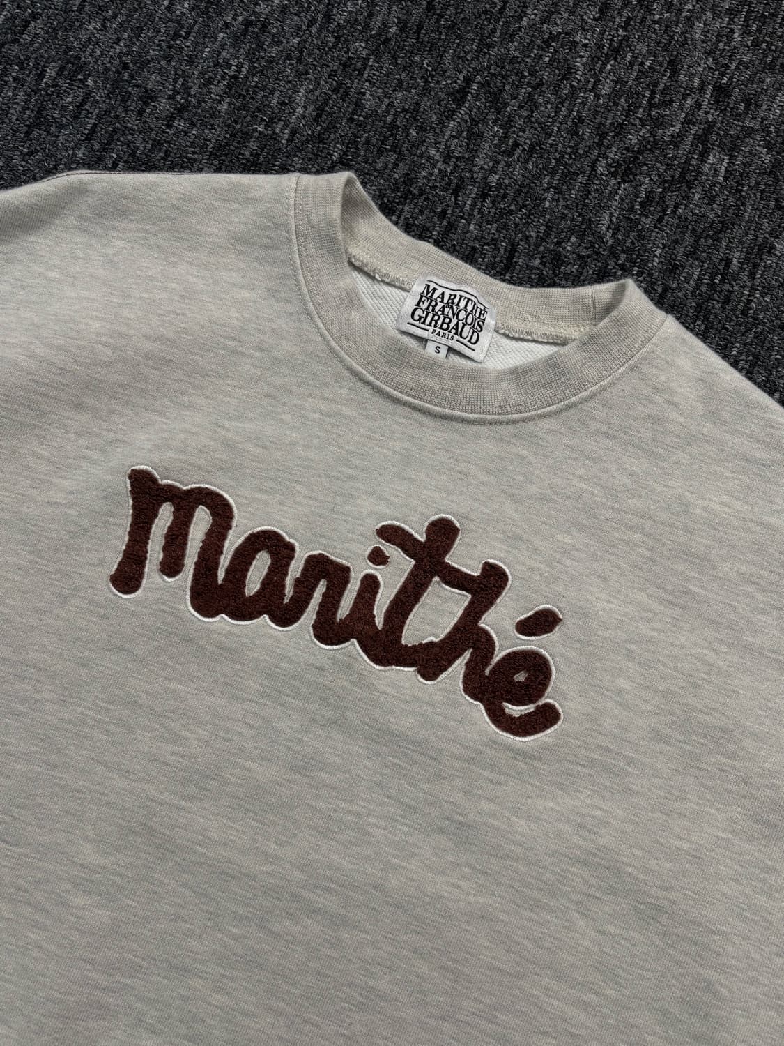 마리떼 프랑소와 저버 크롭 맨투맨 상품이미지4