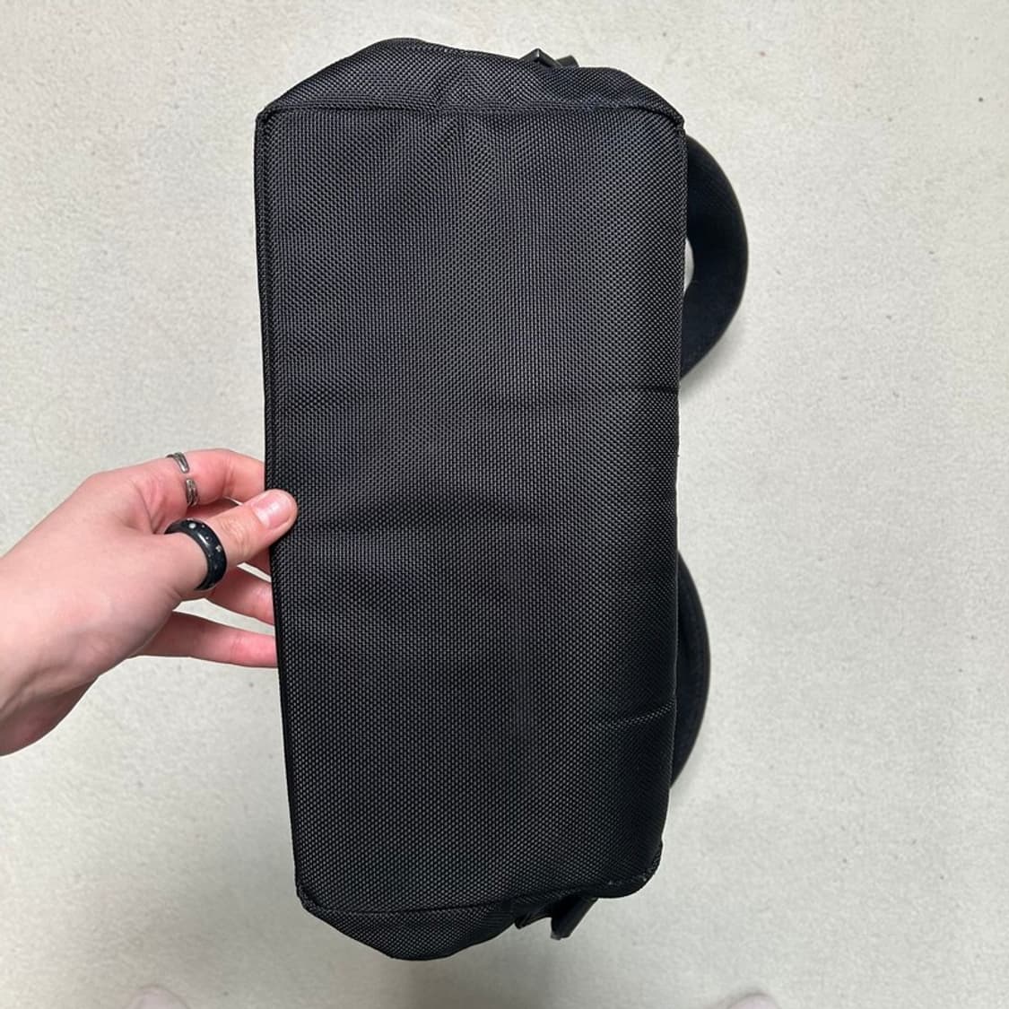 캘빈클라인진 블랙 컬러 백팩 상품이미지4