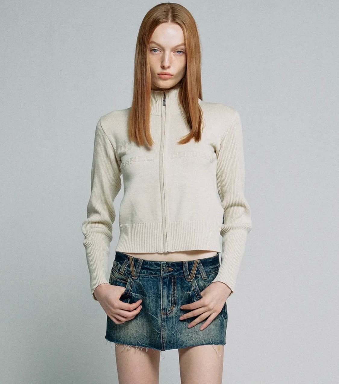 스컬프터 클래식 로고 니트 집업 상품이미지2