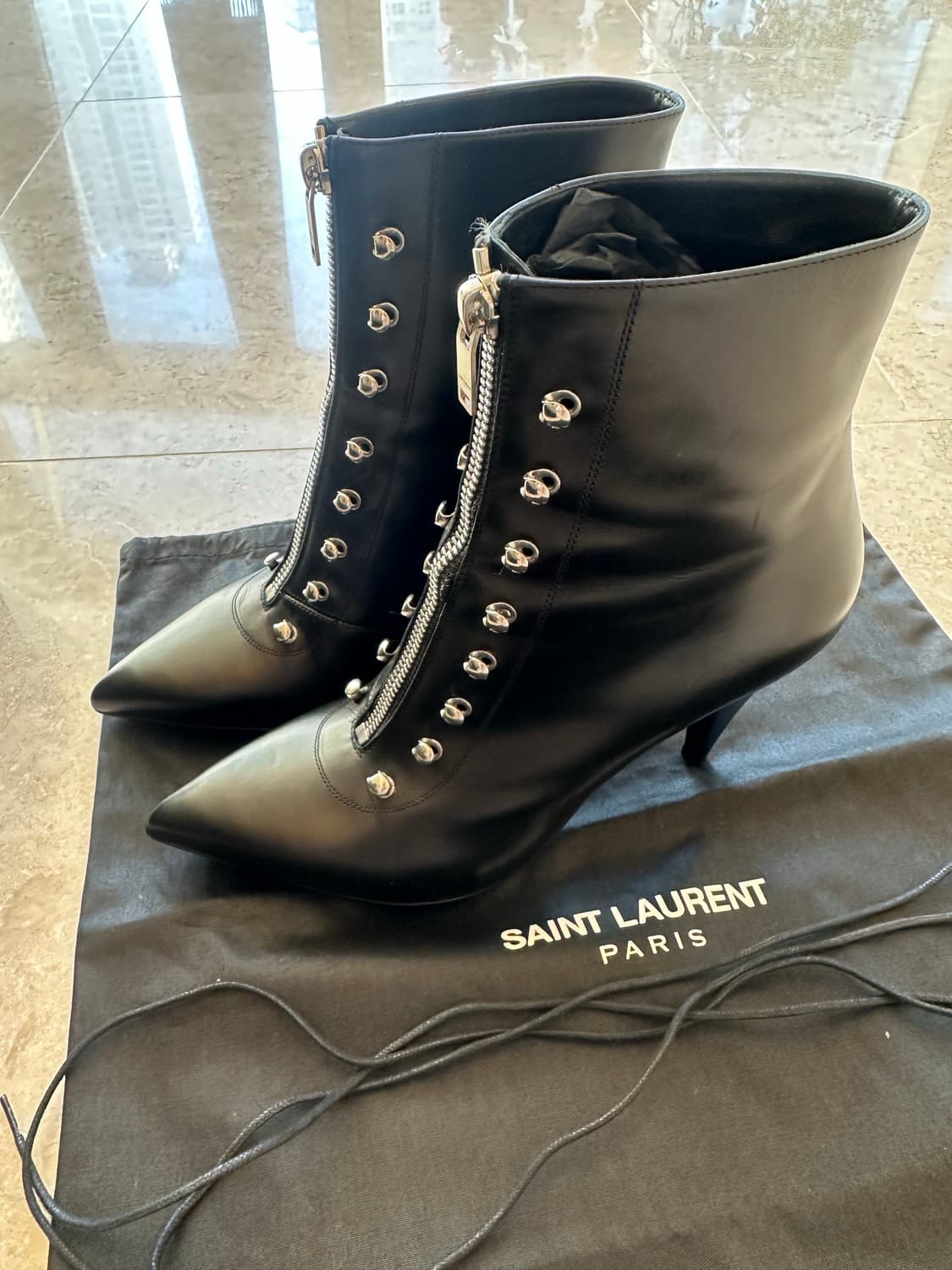 Ysl 생로랑 레이스업 워커 구두  상품이미지6