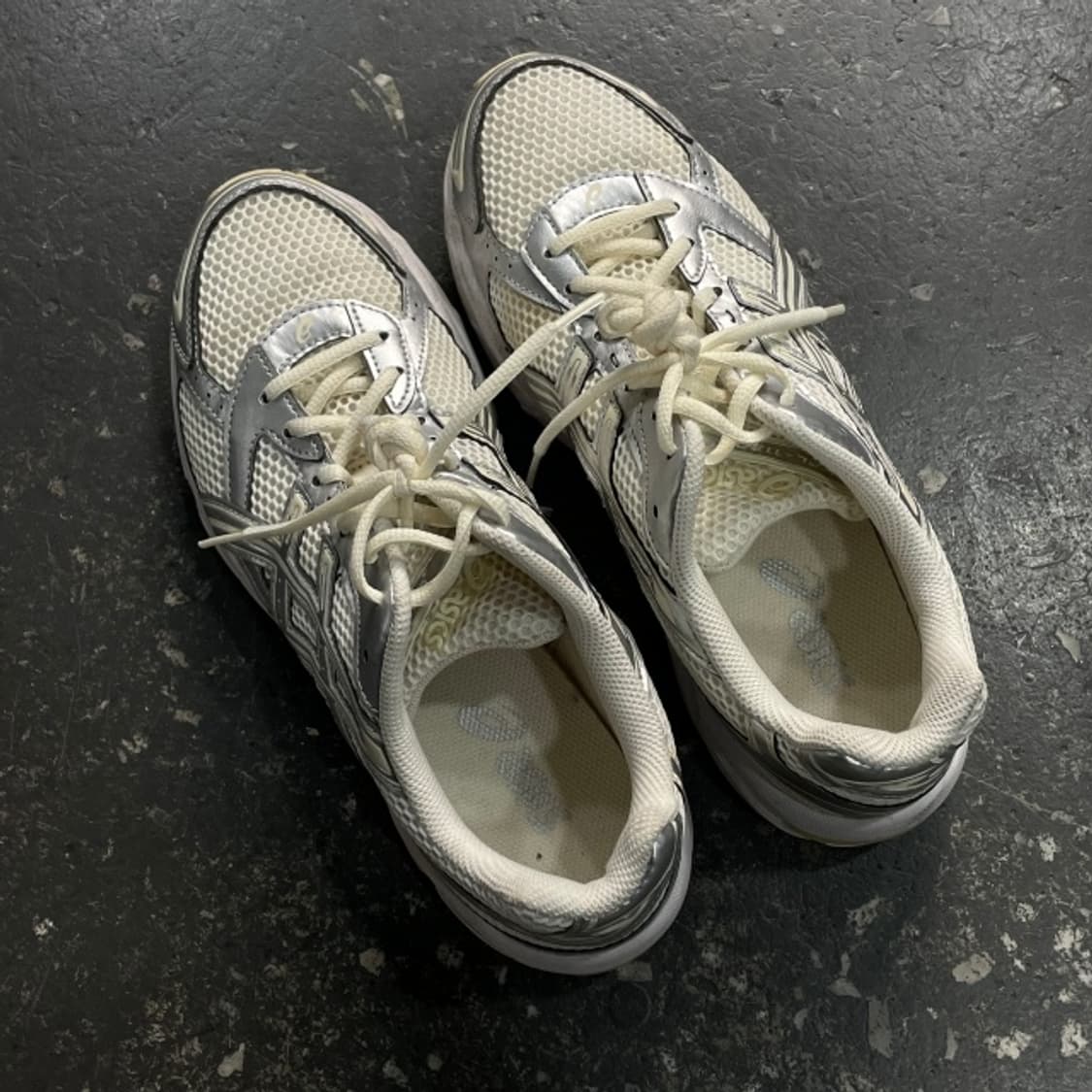 270 아식스 젤 1130 크림 상품이미지2