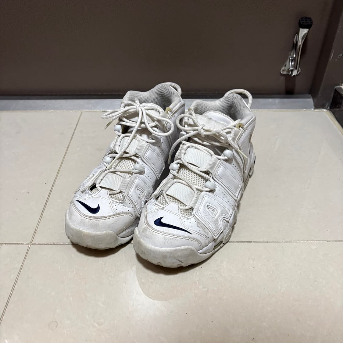 나이키 업템포 96 화이트 미드나잇 네이비 265 상품이미지1