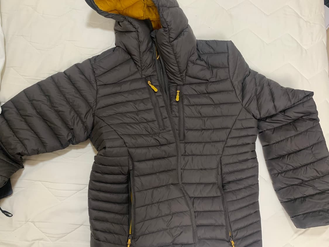 르아르 에센셜 후디드 라이트 패딩 자켓 [차콜] 상품이미지2