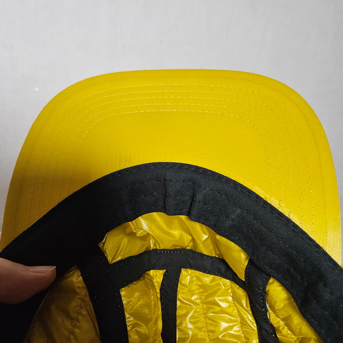 스톤아일랜드 프리마로프트 퍼텍스 퀼팅캠프캡 상품이미지3