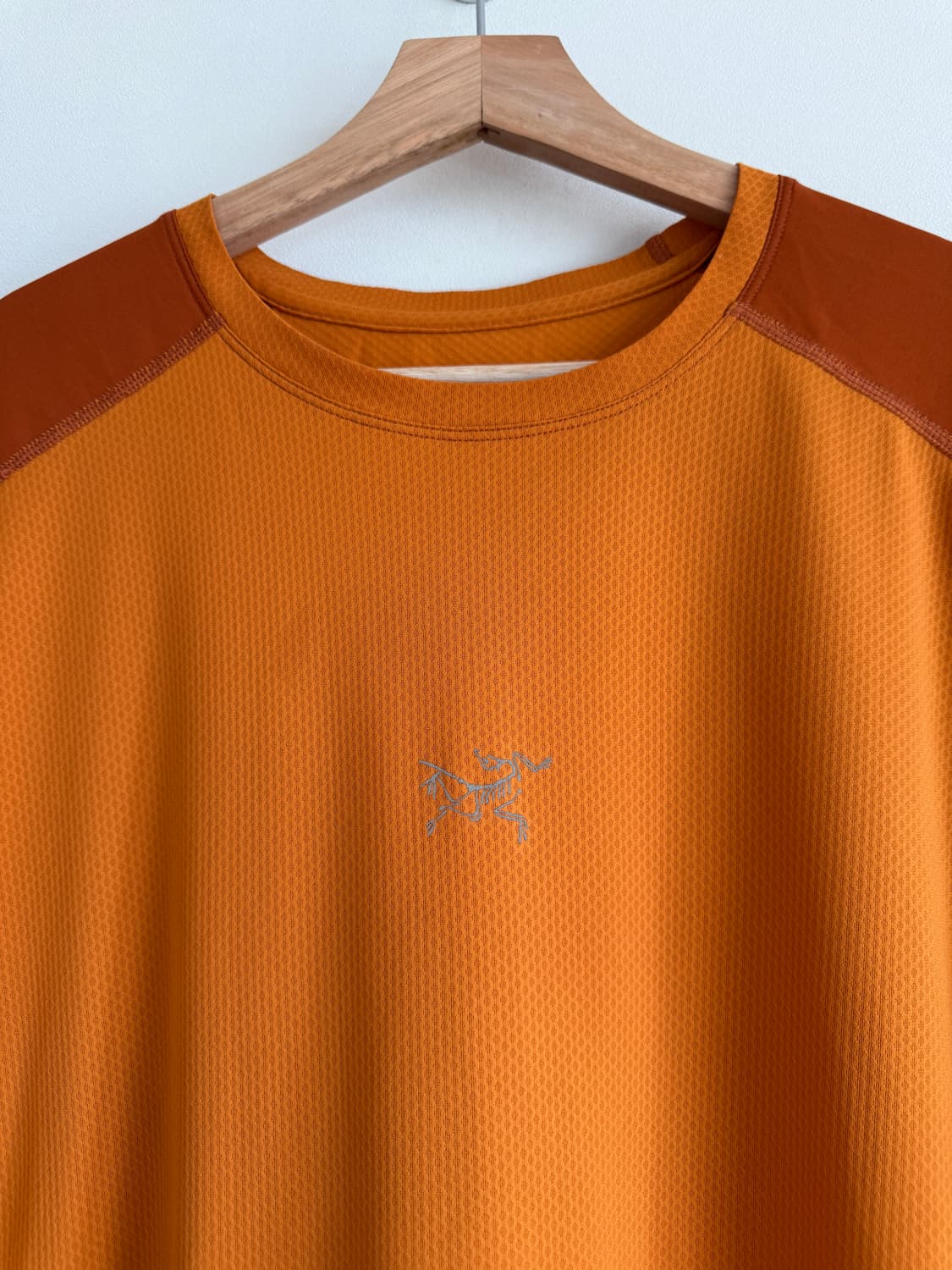 아크테릭스(ɅRC'TERYX) 기능성 반팔 티셔츠 상품이미지4