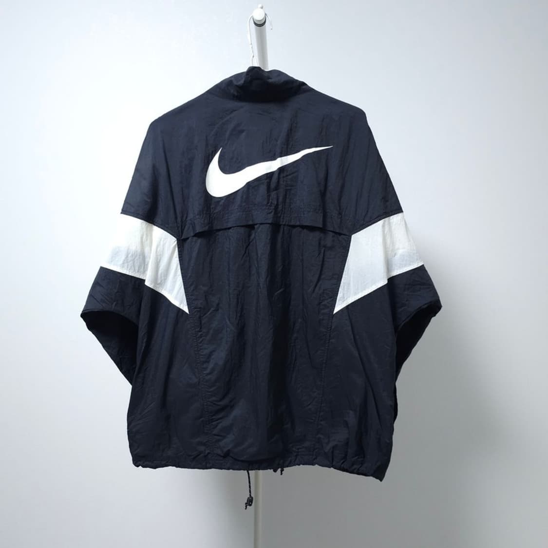 나이키 바람막이 L 상품이미지2