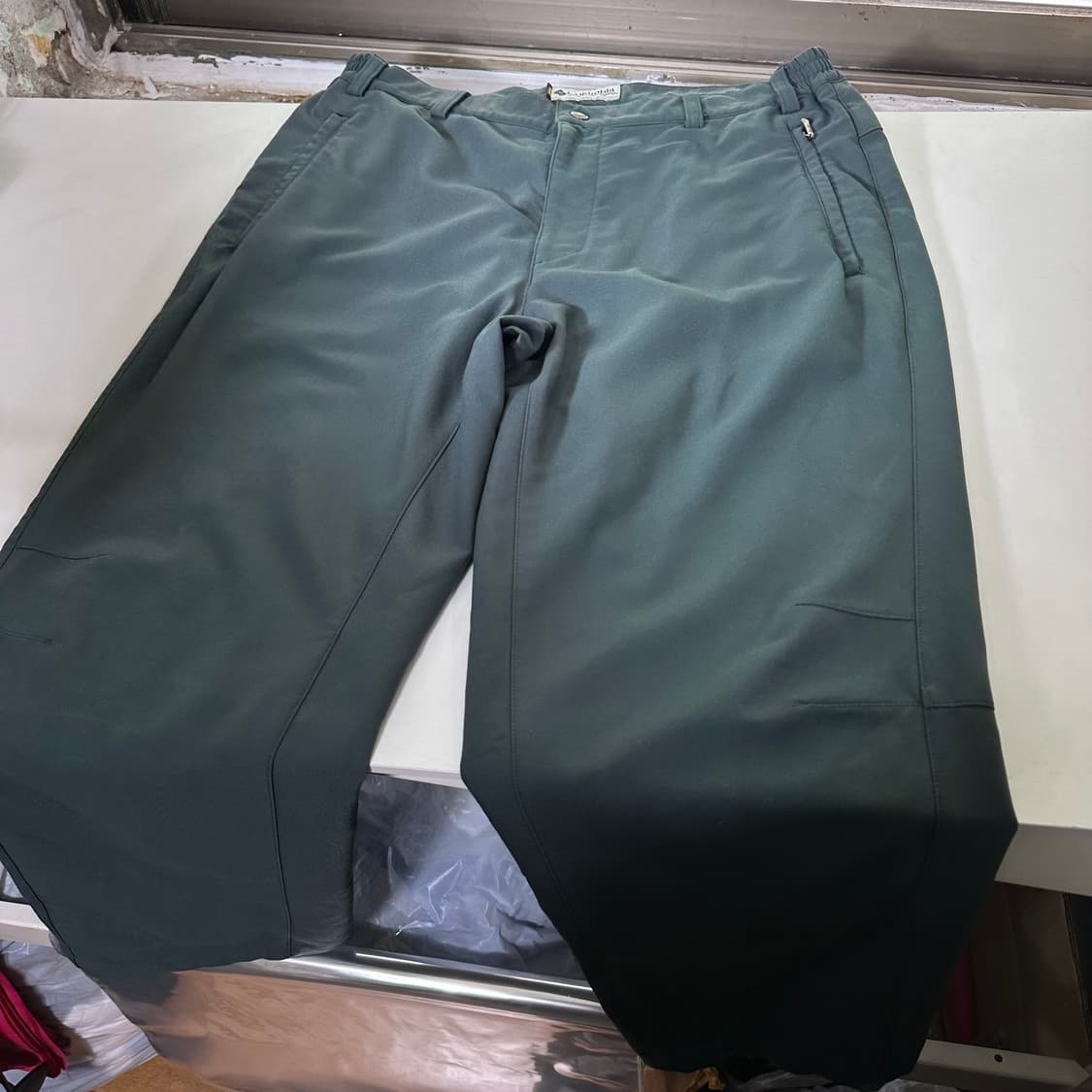 L 컬럼비아 티타늄 챠콜 일자핏 나일론 등산팬츠 상품이미지2