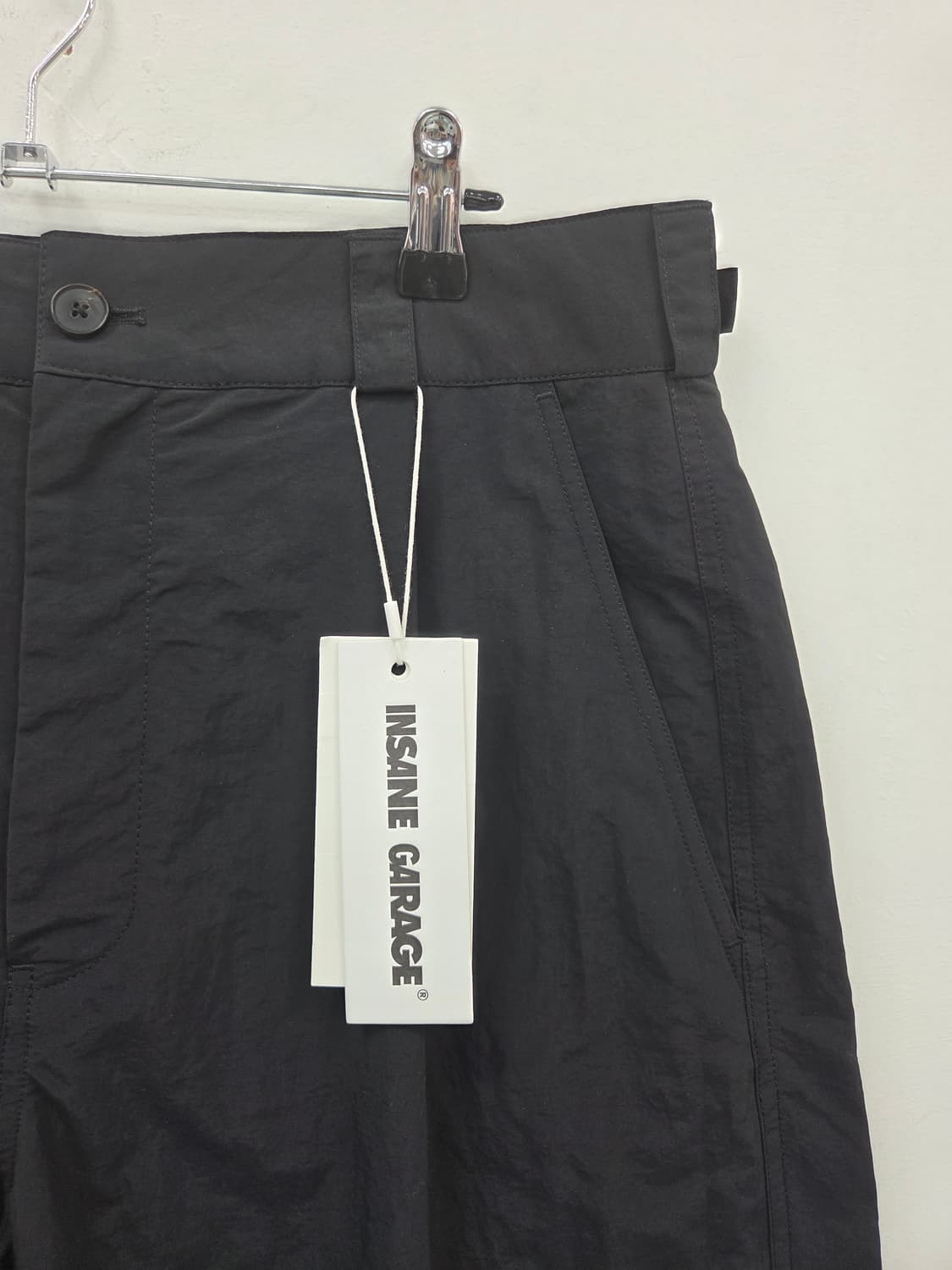 1사이즈 [새상품]노드 아카이브X인세인개러지  와이드 나일론 팬츠 블랙 상품이미지3