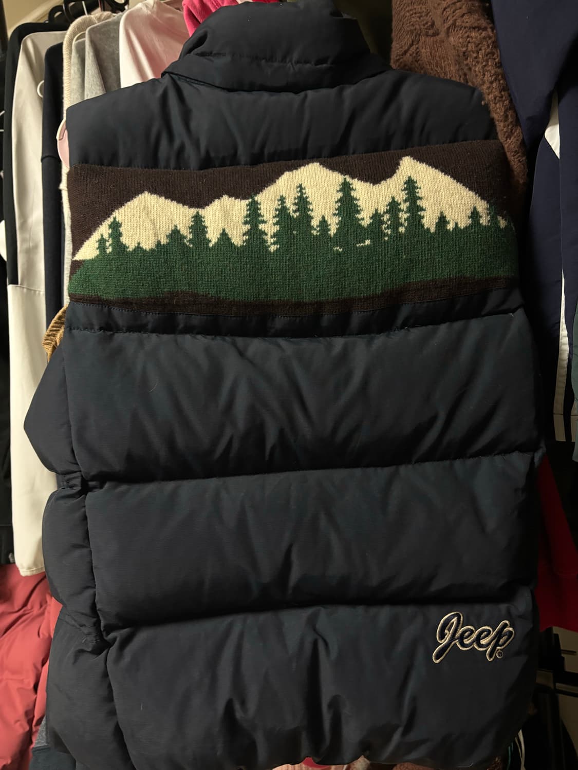 지프 노르딕 패딩조끼 상품이미지5