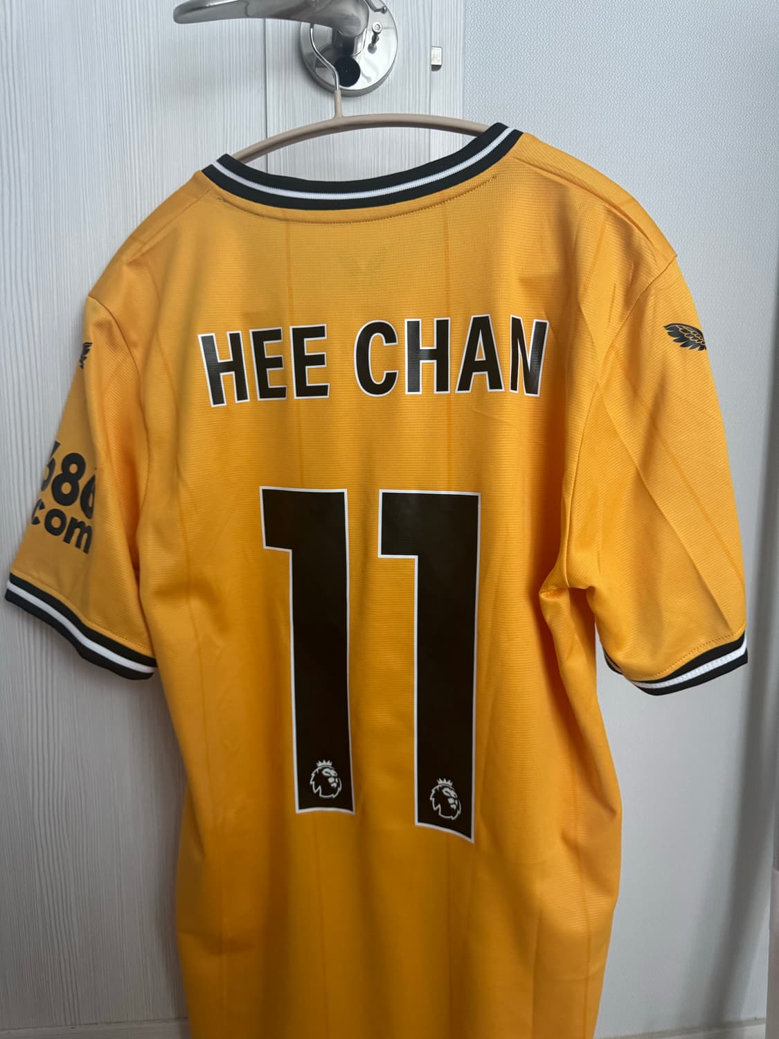 울버햄튼 23/24 유니폼 황희찬 상품이미지1