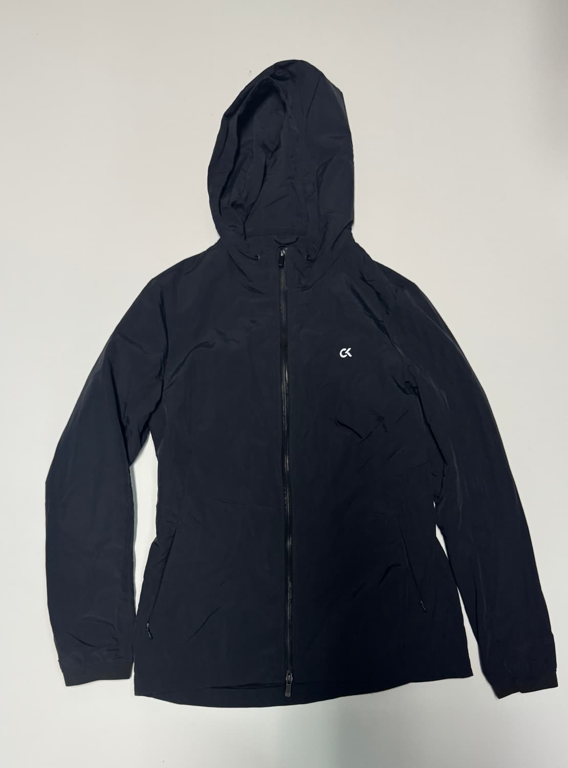여성 캘빈클라인 CK 로고 나일론 후드 바람막이 상품이미지1