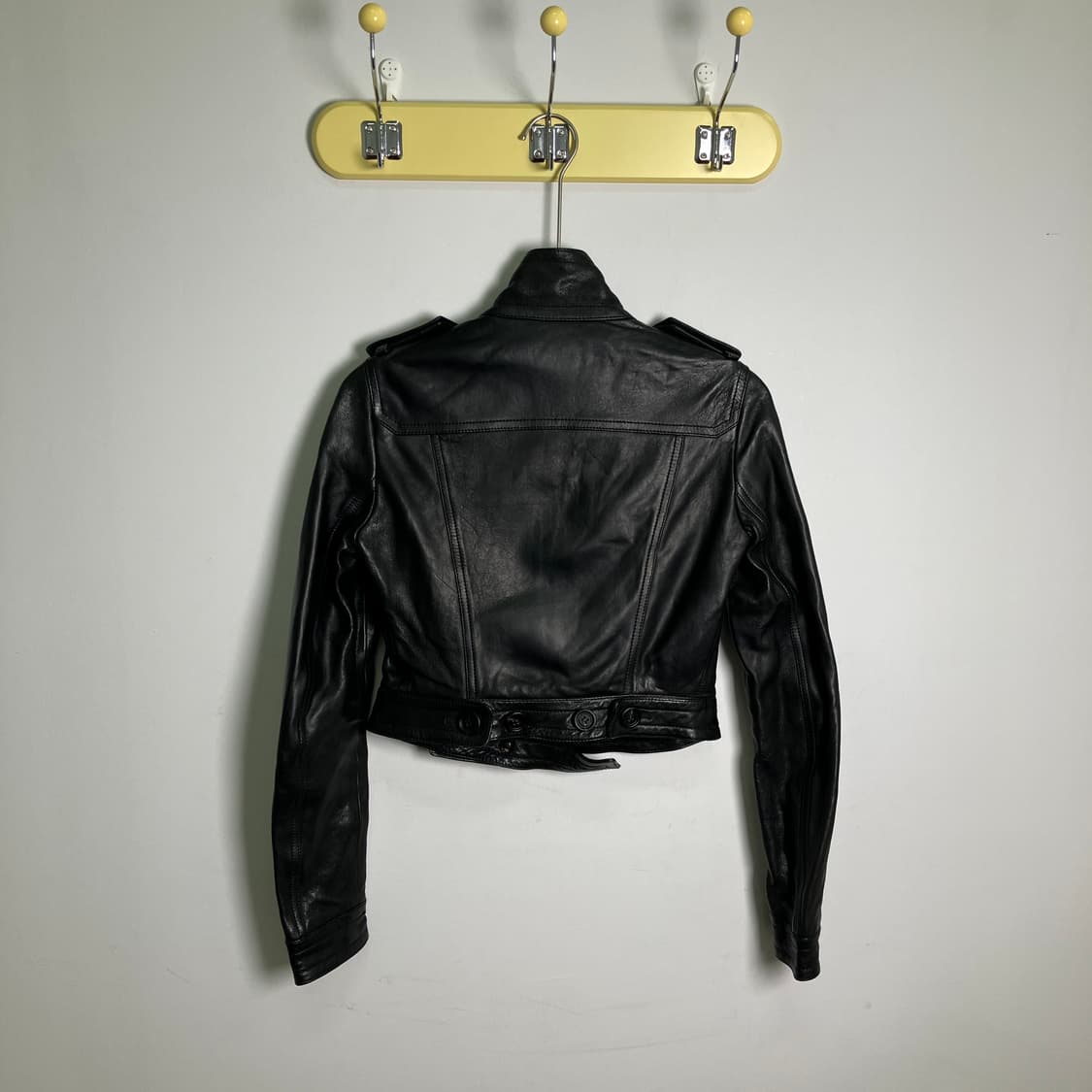 버버리 프로섬 블랙 크롭 레더 자켓 36 상품이미지2