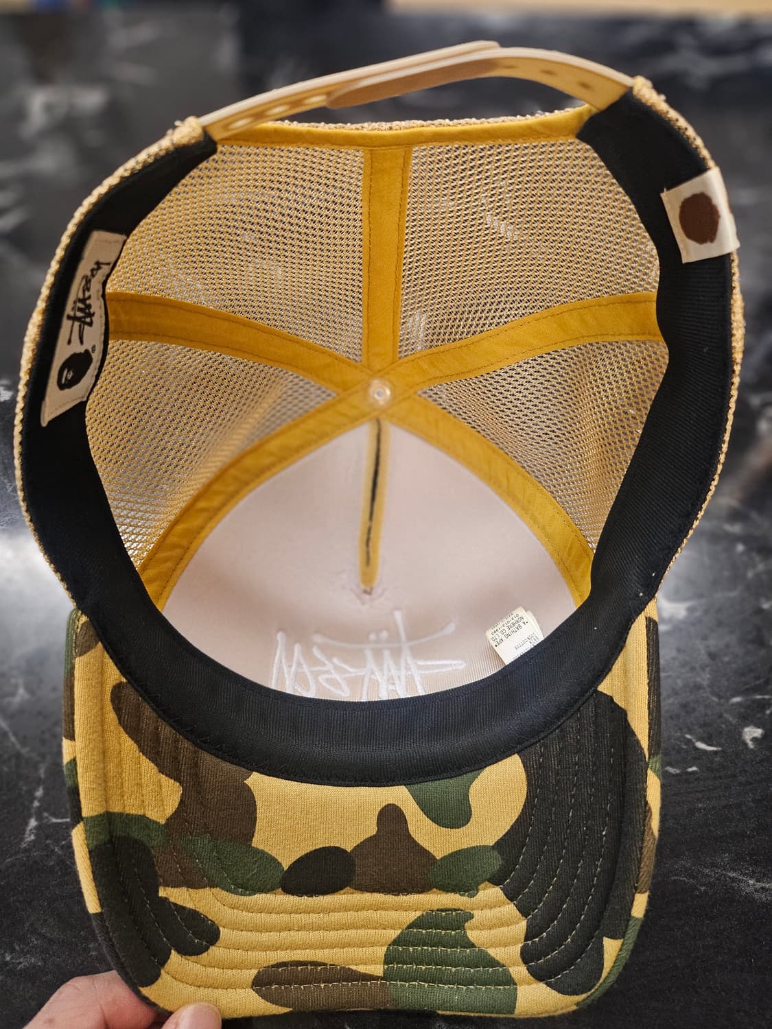 스투시 X 베이프 카모 트러커캡 옐로우 민트급 상품이미지2