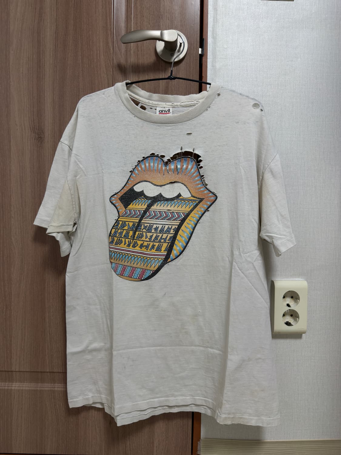 Super distressed Rolling stones Tour Tee 상품이미지1